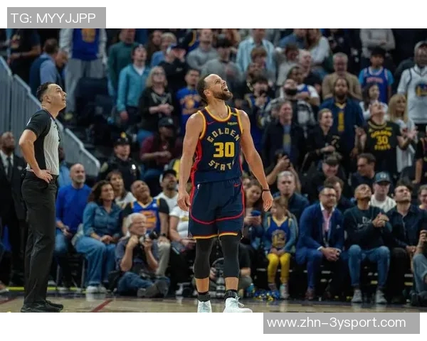 库里谈比赛开局表现不佳并分析队友对场上空间的影响